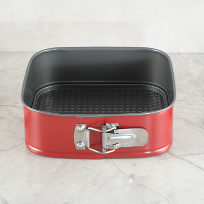 Guardini Kare Kelepçeli Kek Kalıbı Kırmızı 20x20 cm - 2