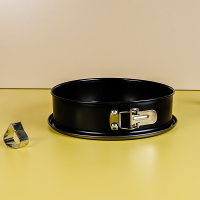 Guardini Kelepçeli Kek Kalıbı Siyah 26 cm - GUARDINI