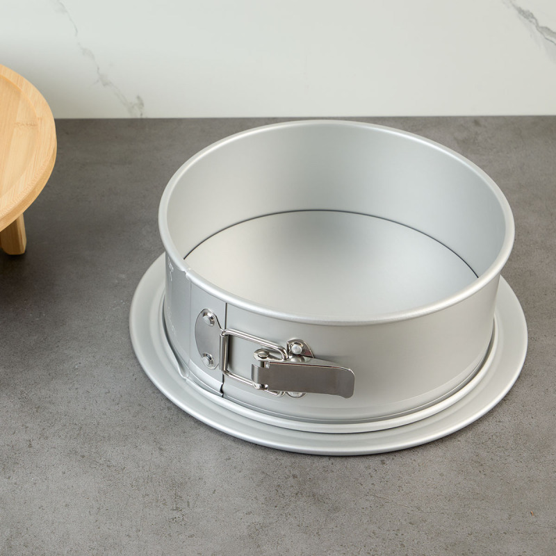 Guardini Pro Kelepçeli Kek Kalıbı 23 Cm - 4