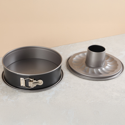 Kaiser Inspiration Borulu Kelepçeli Kek Kalıbı 26 cm - 3