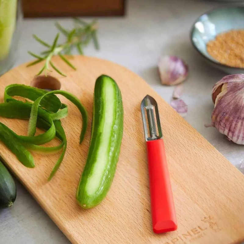 Opinel Essential Kırmızı Soyacak 6 cm - 4