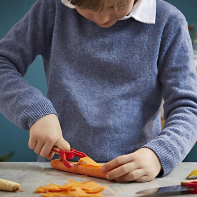 Opinel Le Petit Şef Soyacak 10 cm - 2