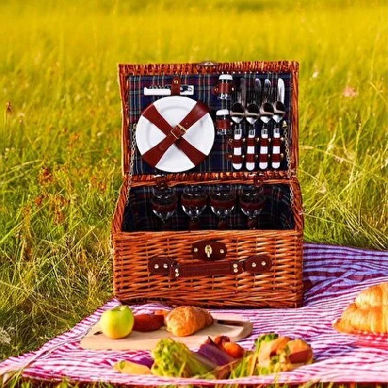 Perotti Picno Italy 4 Kişilik Piknik Sepeti - 1